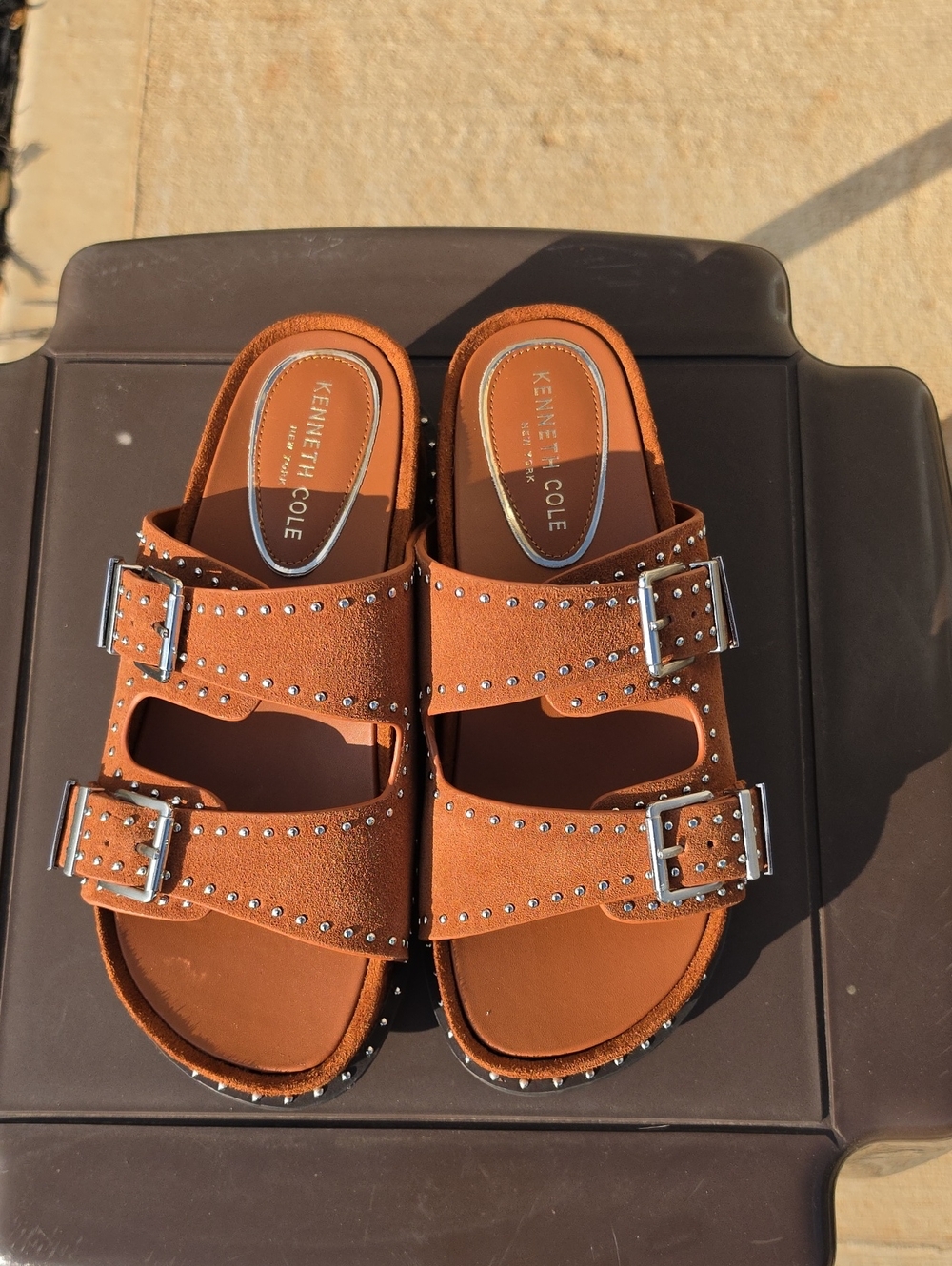 Kenneth Cole Women's Gradie Cognac Sandal Size 7 Platform Wedge - Picture 2 of 7